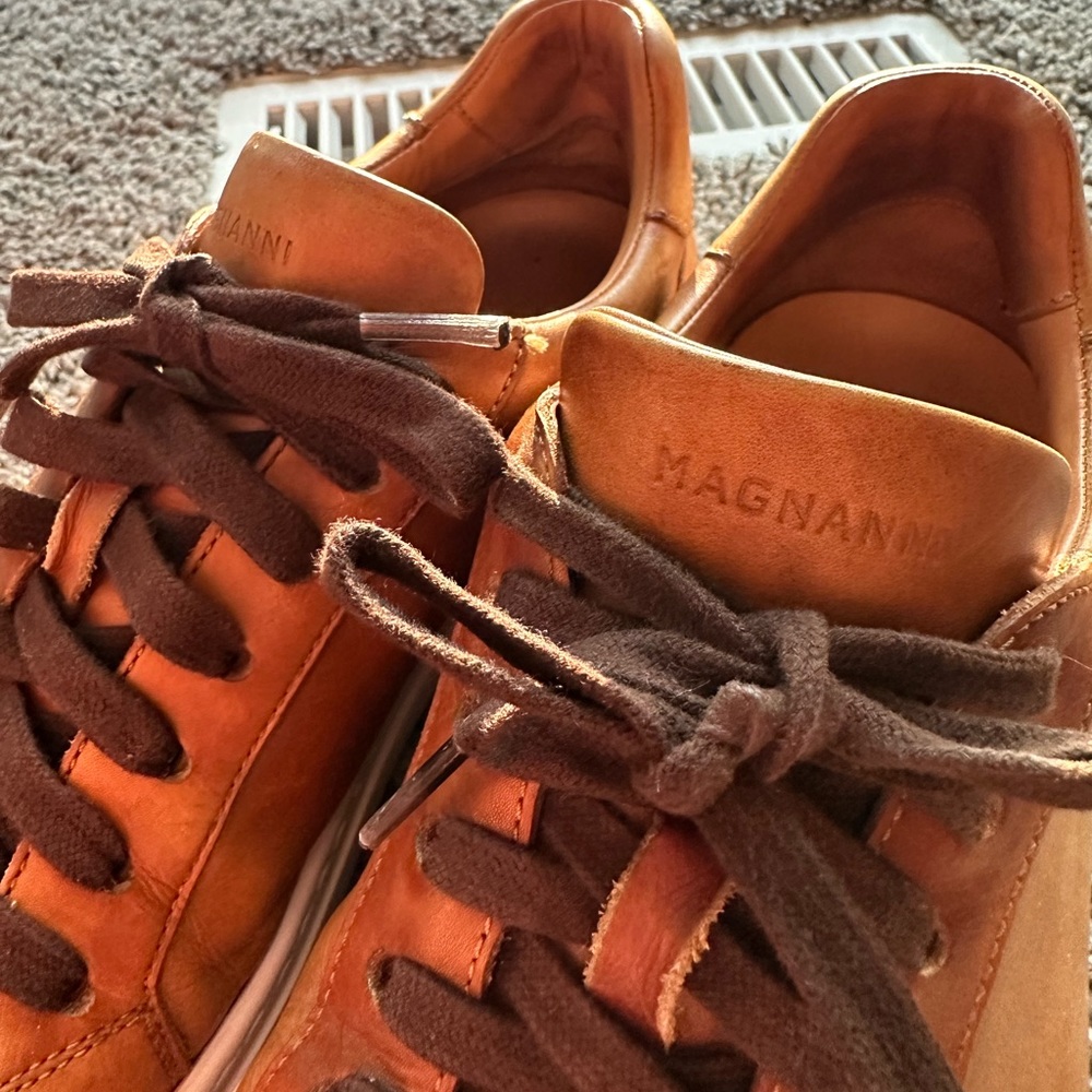 MAGNANNI Burnished Leather Lace-Up Sneakers Mens Size 8 - Picture 7 of 10